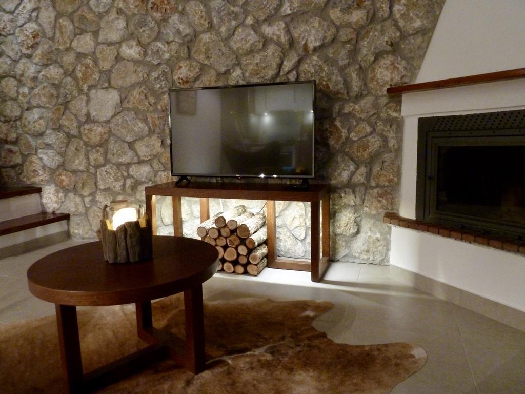 Beach House Nikiti Екстериор снимка